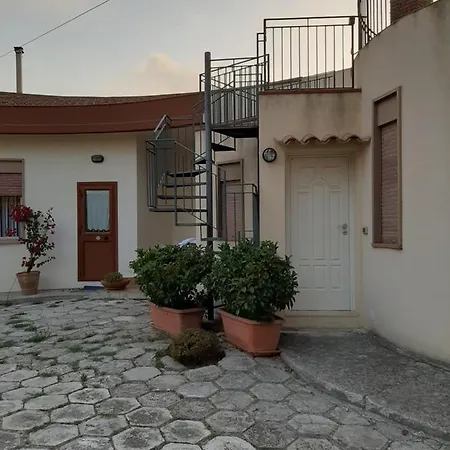 Bouganvilla Cefalu