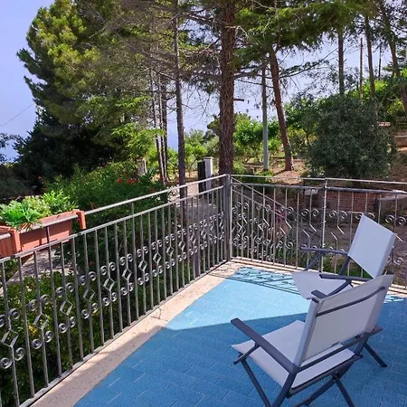 Bouganvilla Holiday home